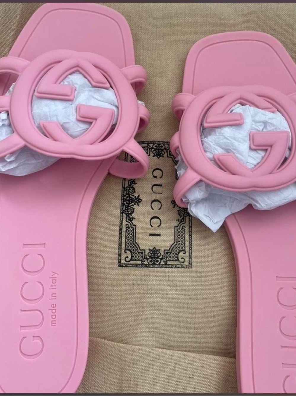 Gucci Pink Interlocking GG Sandals Size 9